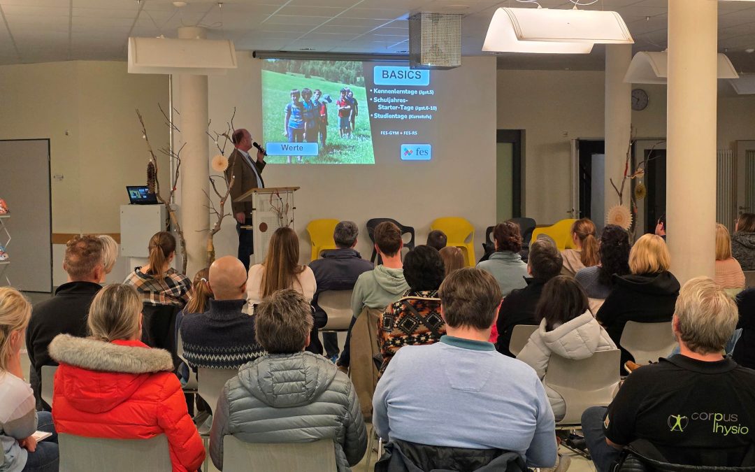 Große Resonanz beim 1. Infoabend an FES-Gymnasium und FES-Realschule!