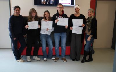 Erfolgreiche DELF-Zertifikate am FES-Gymnasium!